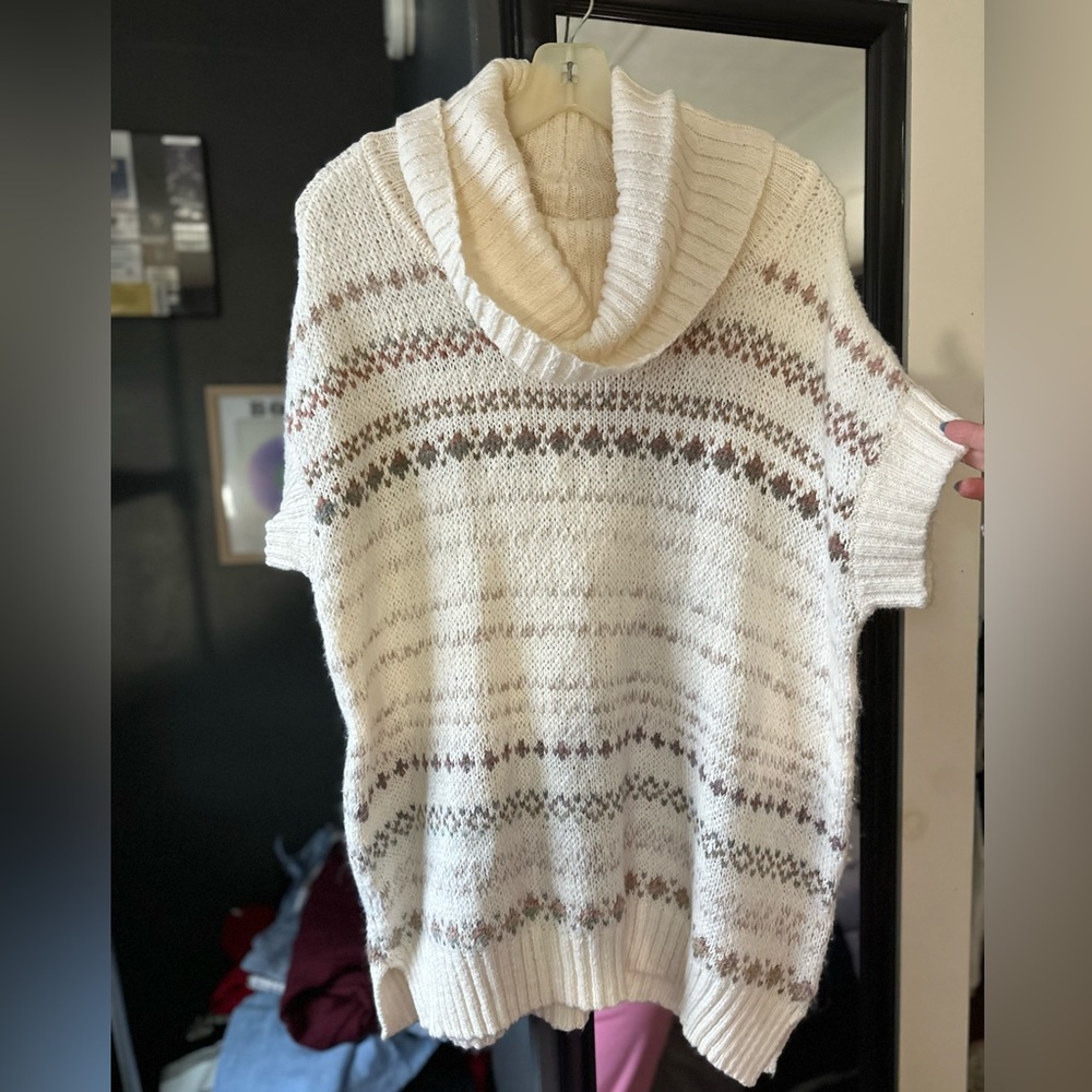 Maurice’s sweater NWT